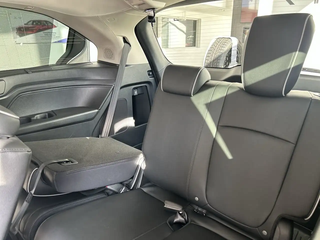 Honda Odyssey снимка Honda Odyssey