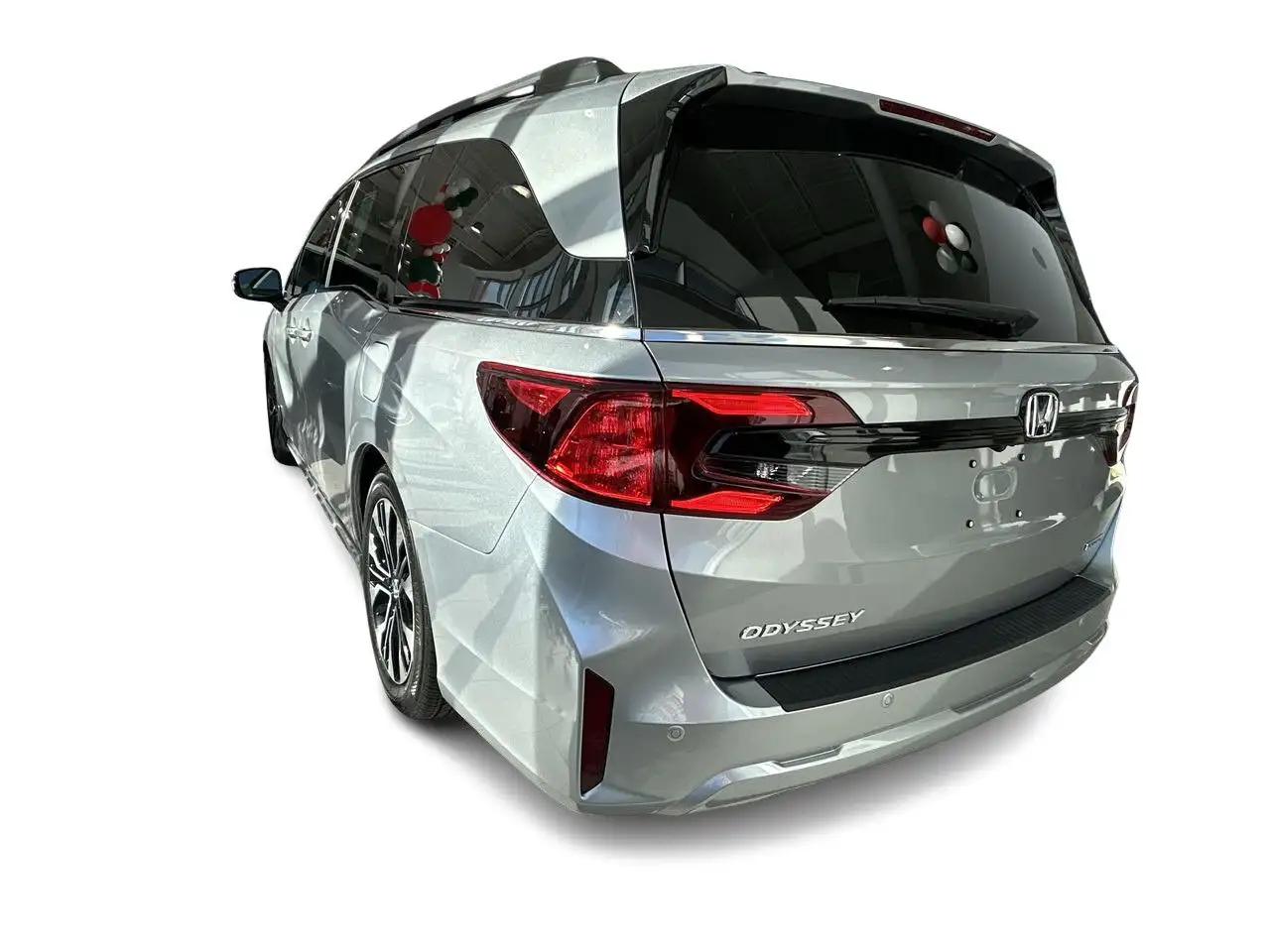Honda Odyssey снимка Honda Odyssey