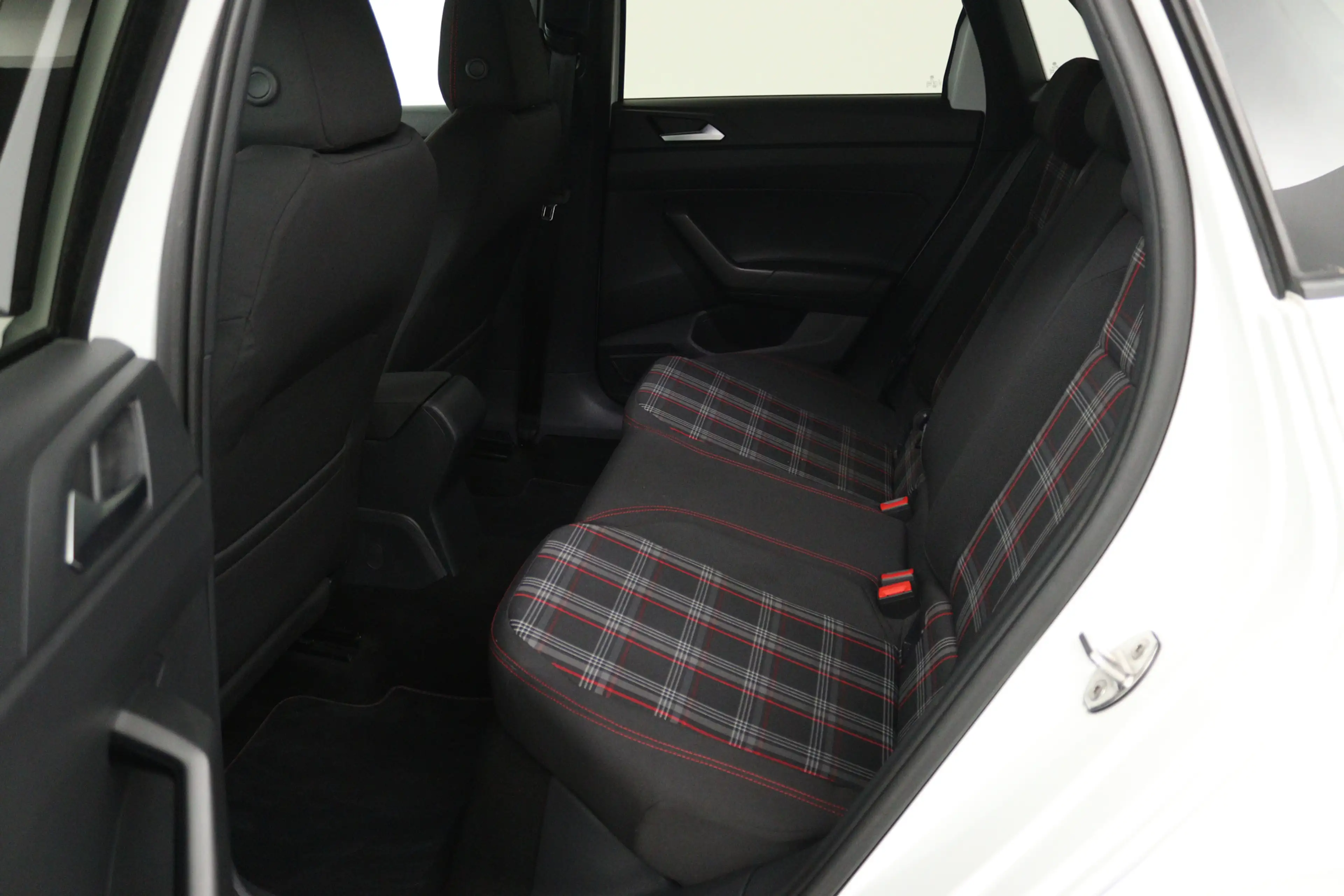 Volkswagen Polo GTI 2.0 TSI (STOELVERWARMING, DIGITALE COCKPIT, CRUISE — photo 20