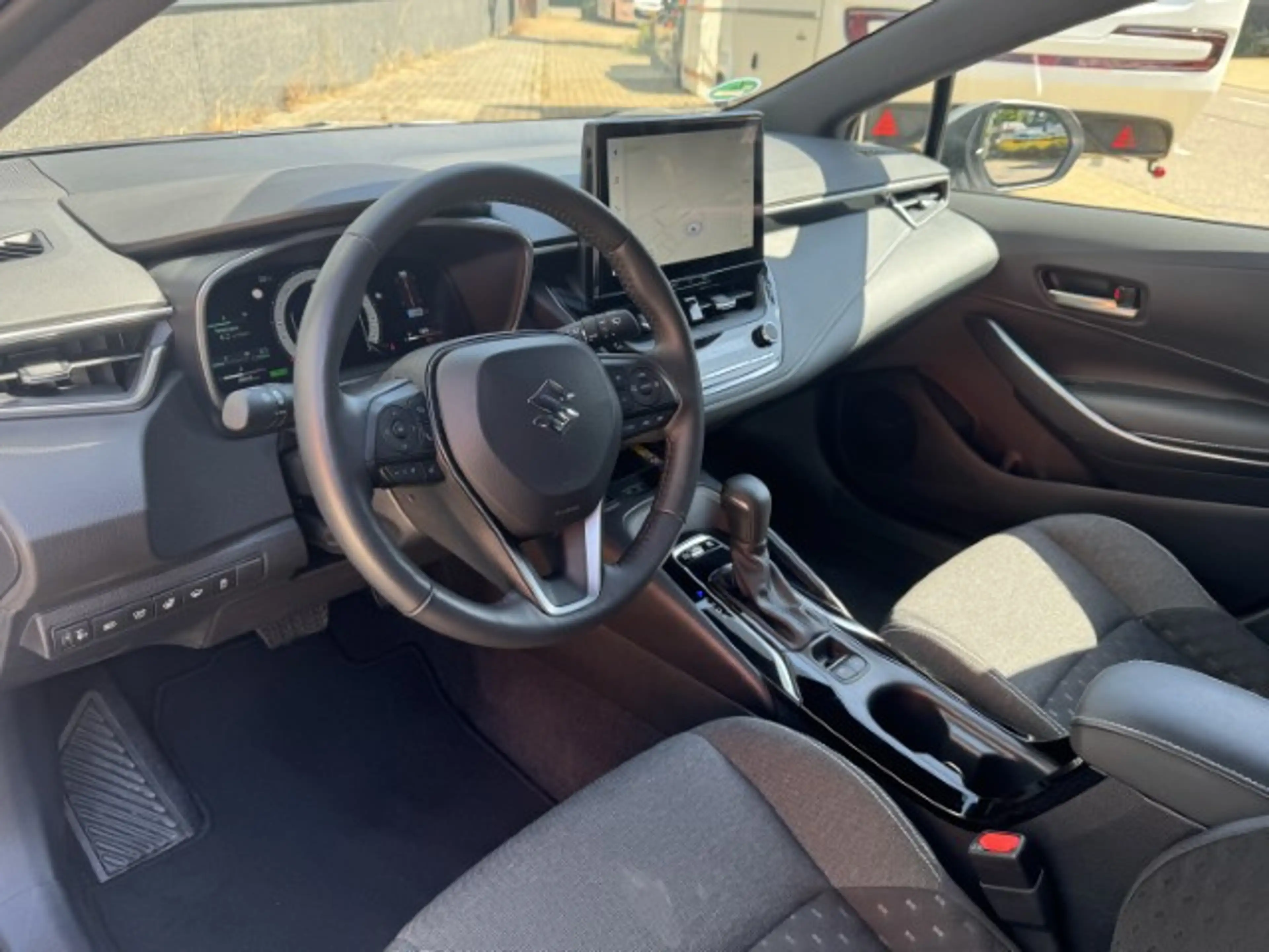 Suzuki Swace 1.8 Hybrid Select — photo 6