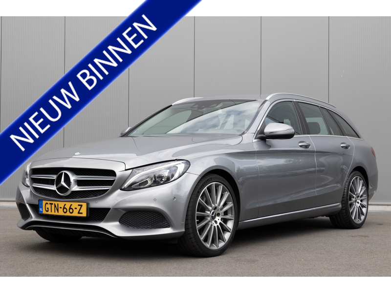 Mercedes-Benz C 250 | KEYLESS | NAVI | TREKHAAK | CRUISE