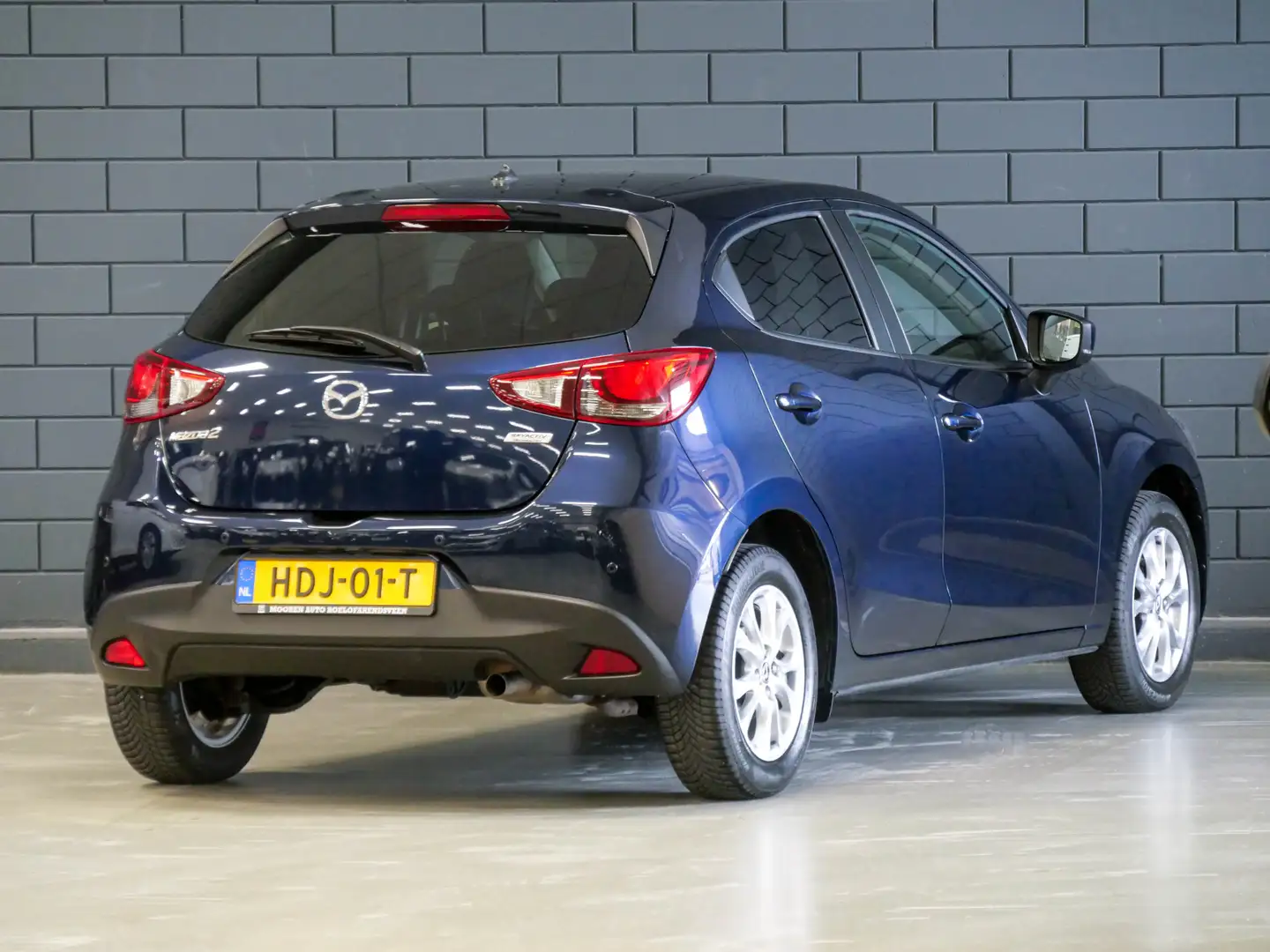 Mazda 2 1.5 90PK Skyactiv-G SkyLease | CRUISE CONTROL | Blauw - 2