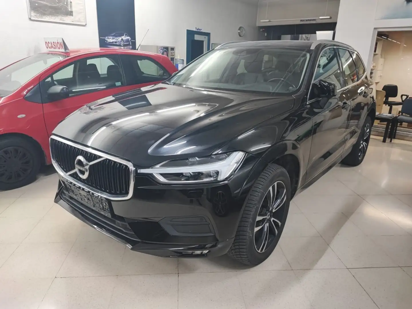 Volvo XC60 B4 R-Design AWD Aut. Negro - 1