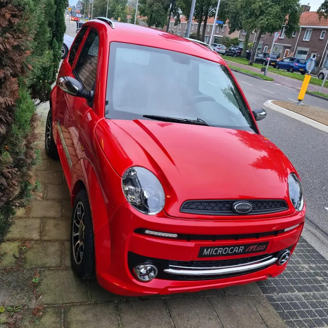 Microcar M.Go 4 PREMIUM DCI Rood - 2