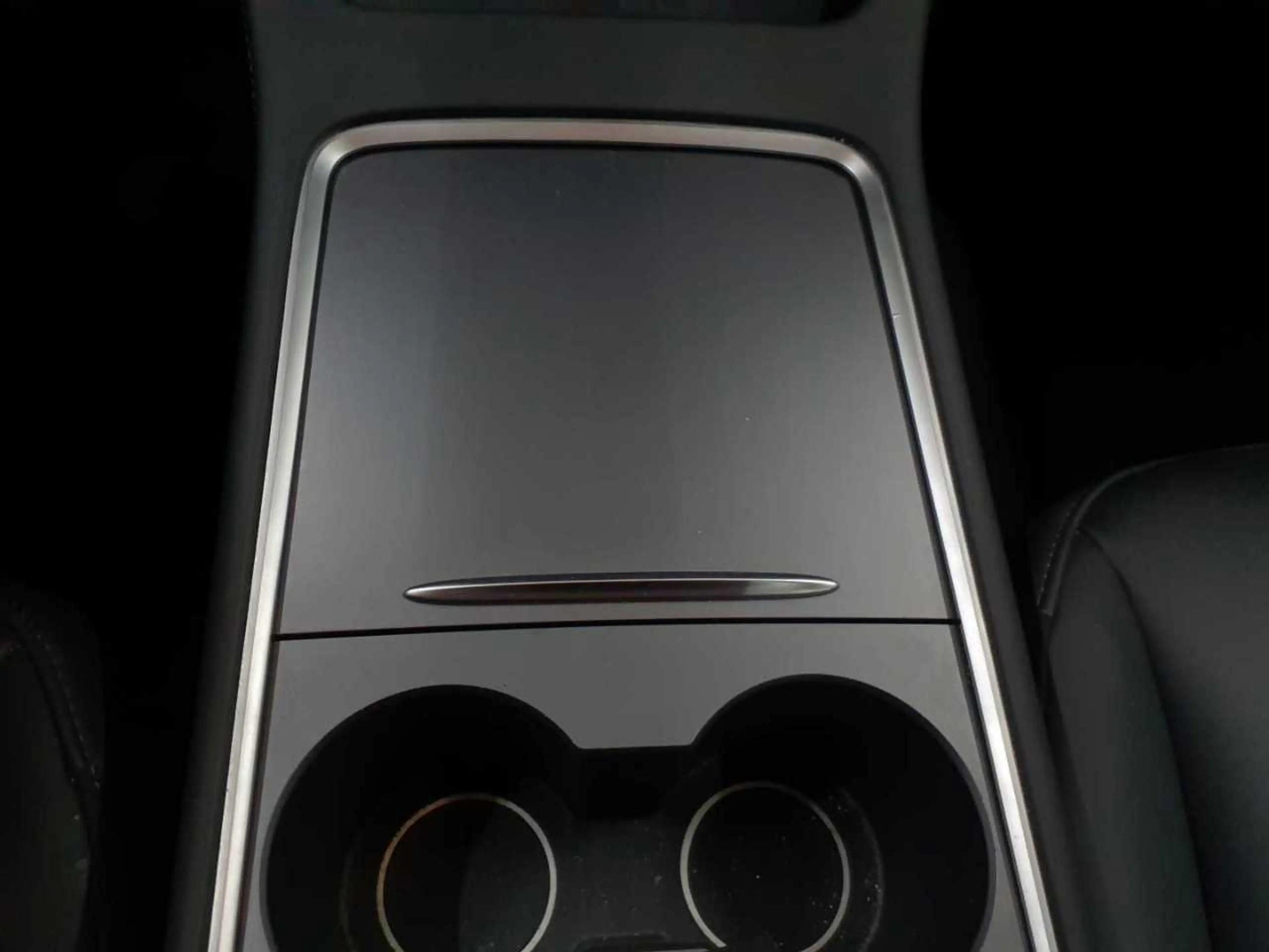 Tesla Model 3 RWD Hinterradantrieb — photo 10