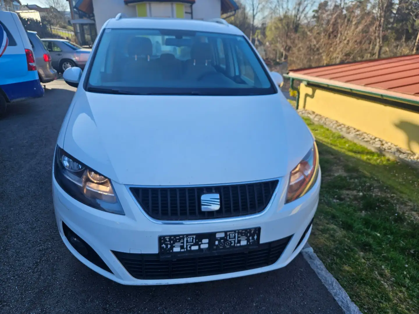 SEAT Alhambra Allrad Weiß - 2