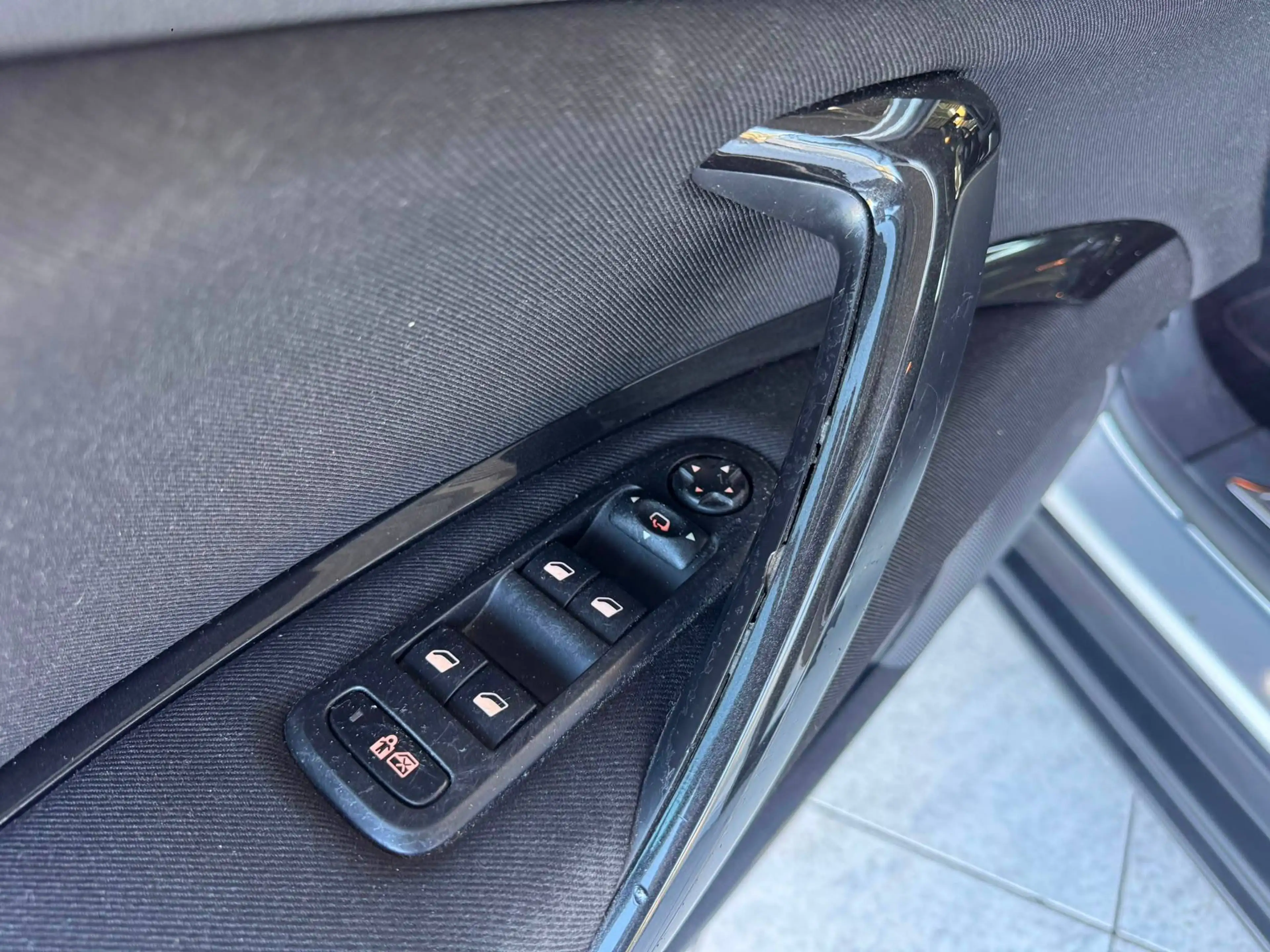 Citroen C5 🟩2.0 ESSENCE 140CH - AUTOMATIQUE - CRUISE - AIRCO — photo 15