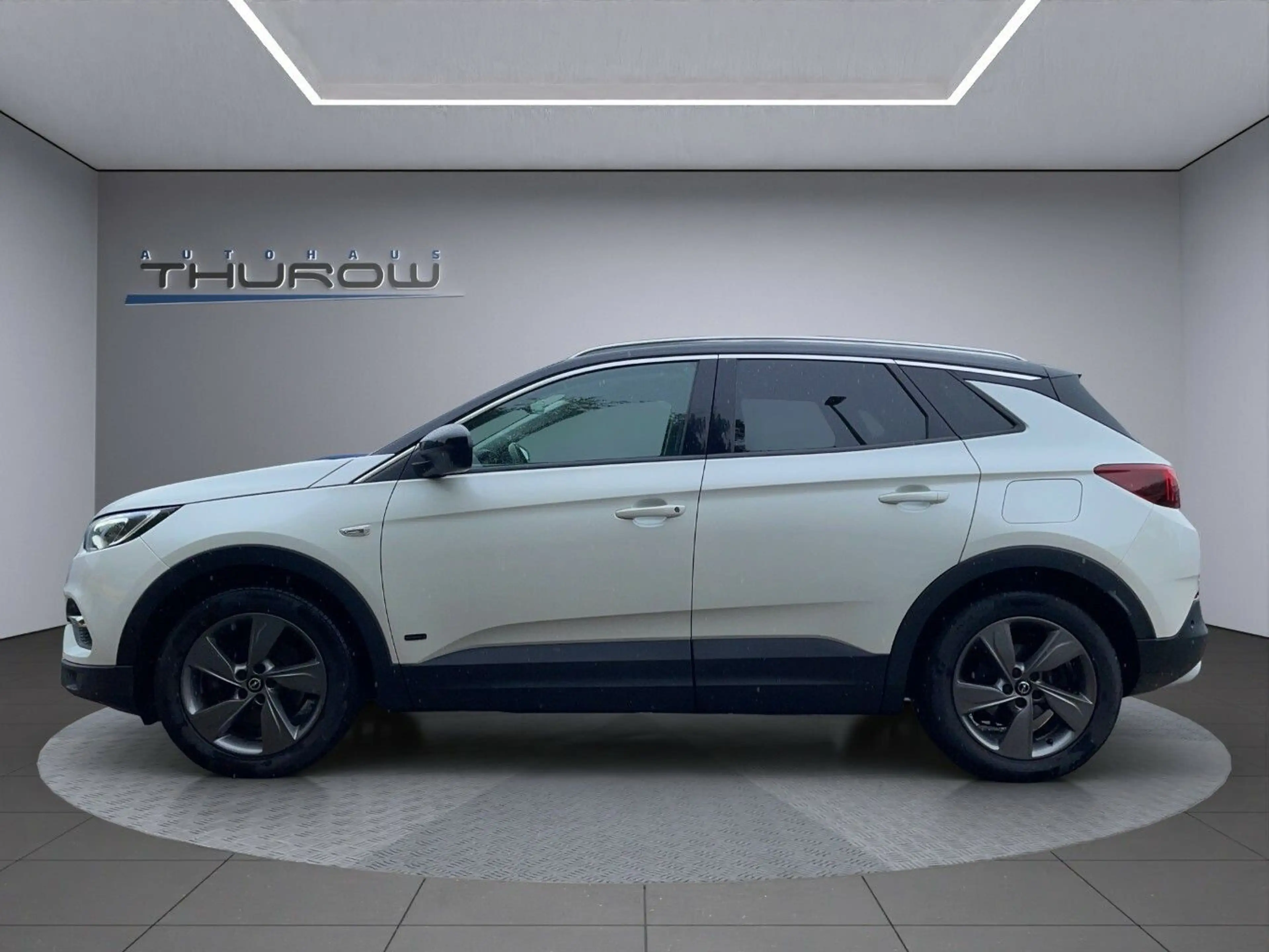 Opel Grandland X Grandland 1.6 Ultimate Plug-in-Hybrid 4,Leder, 1 — photo 3