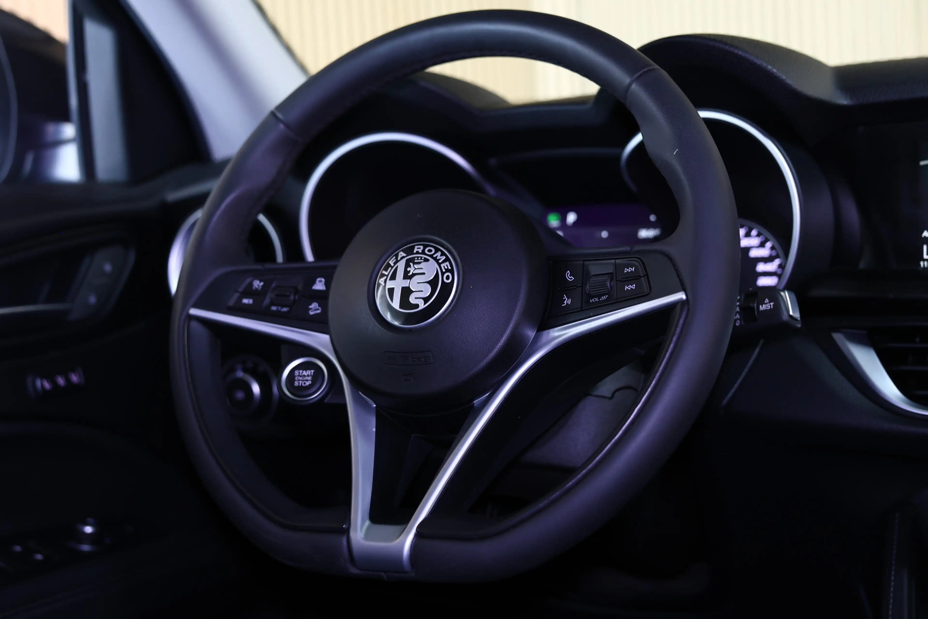 Alfa Romeo Stelvio 2.0 T AWD Super 44000 km !! MEMORY CAMERA NAVI AUT — photo 36