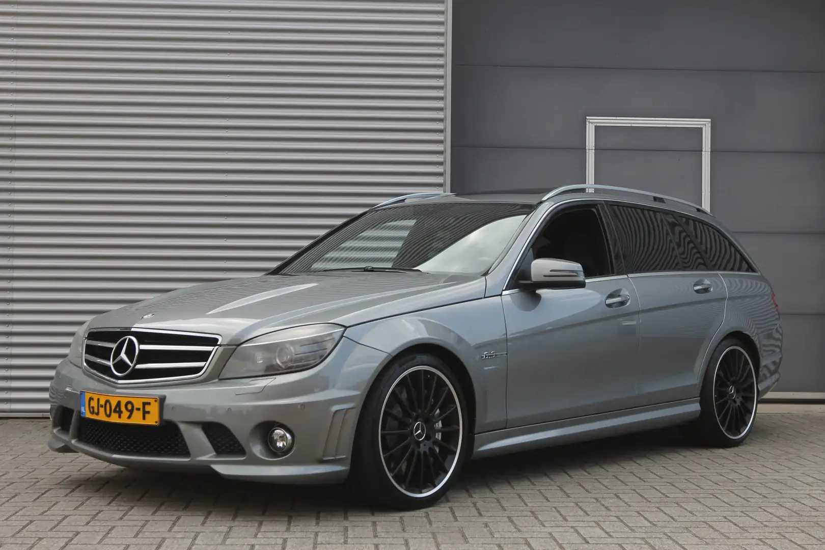 Mercedes-Benz C 63 AMG Estate I AUT. I 457 PK I YOUNGTIMER Grey - 1
