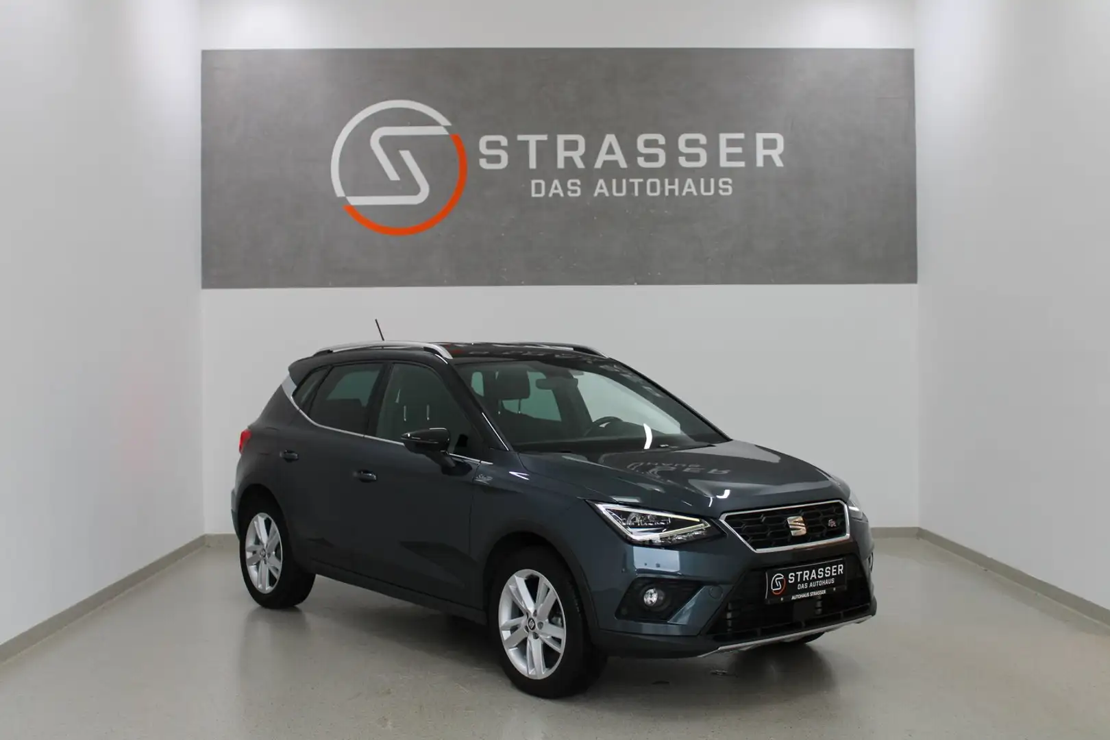 SEAT Arona FR EcoTSI DSG Grau - 1