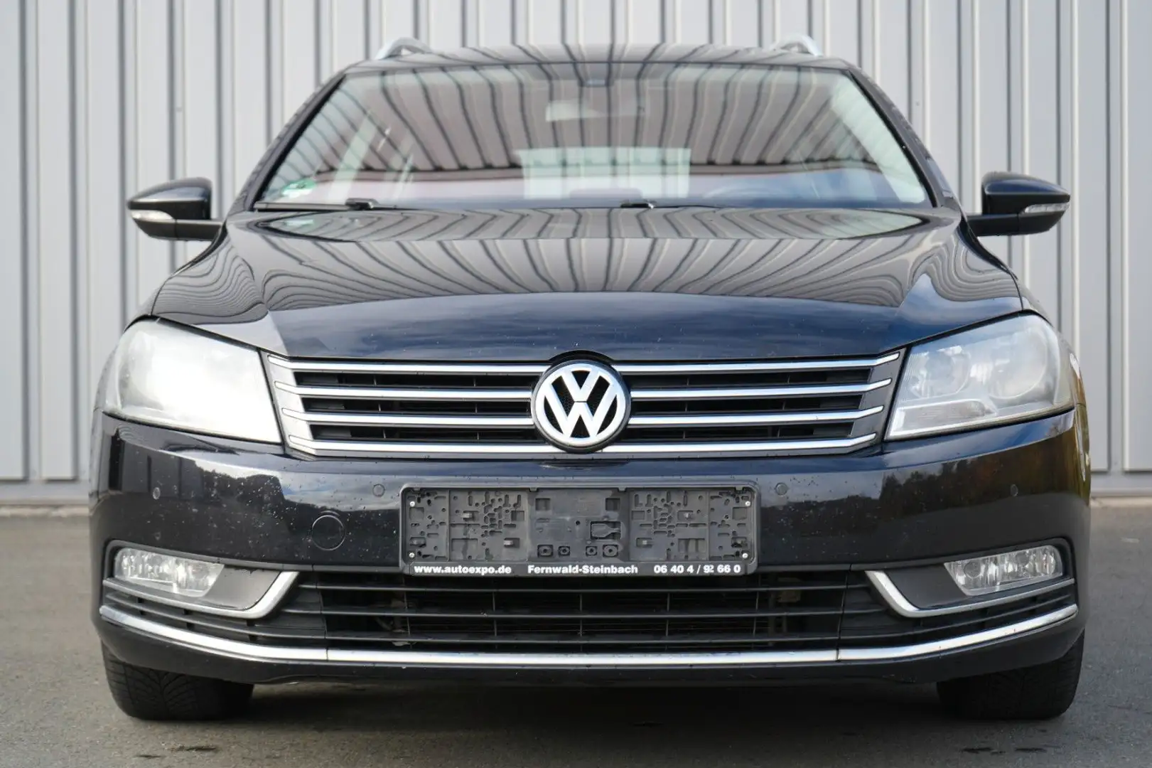 Volkswagen Passat Variant 2.0 TDI Pano/Massage/Navi/Klima Schwarz - 2