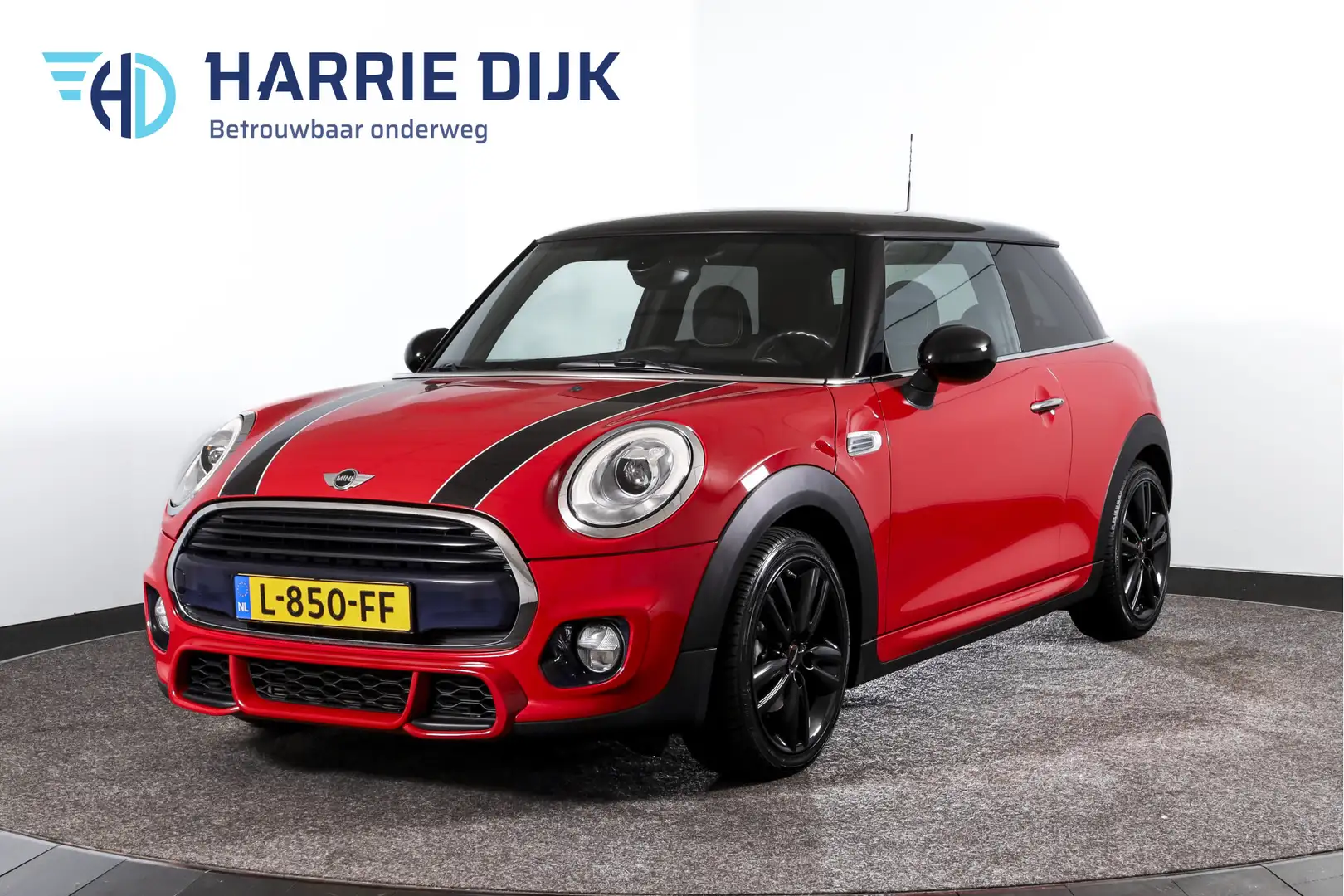 MINI John Cooper Works 1.5 135 PK Chili - JCW Trim | Cruise | Stoel-+Voor Rood - 1