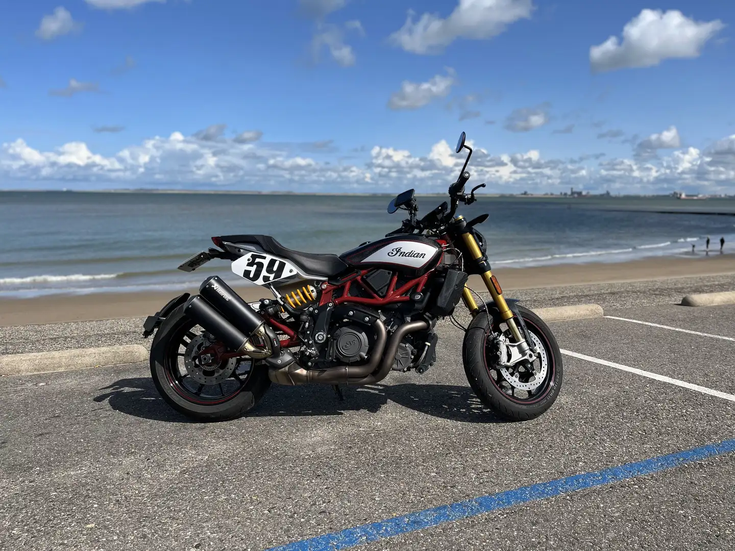 Indian FTR 1200 R carbon limited - 1