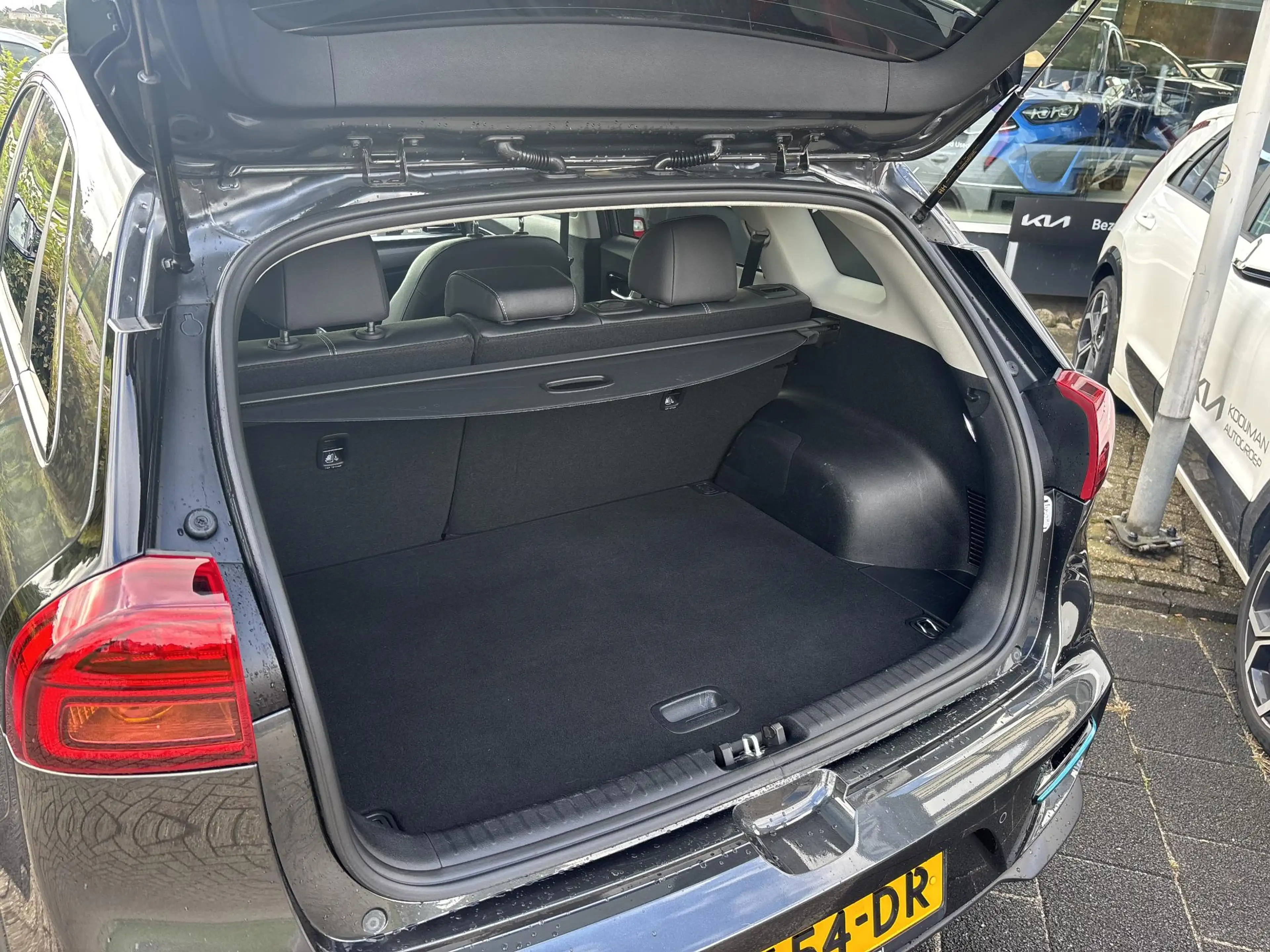 Kia e-Niro DynamicPlusLine 64 kWh NW geleverd & onderhouden, — photo 6