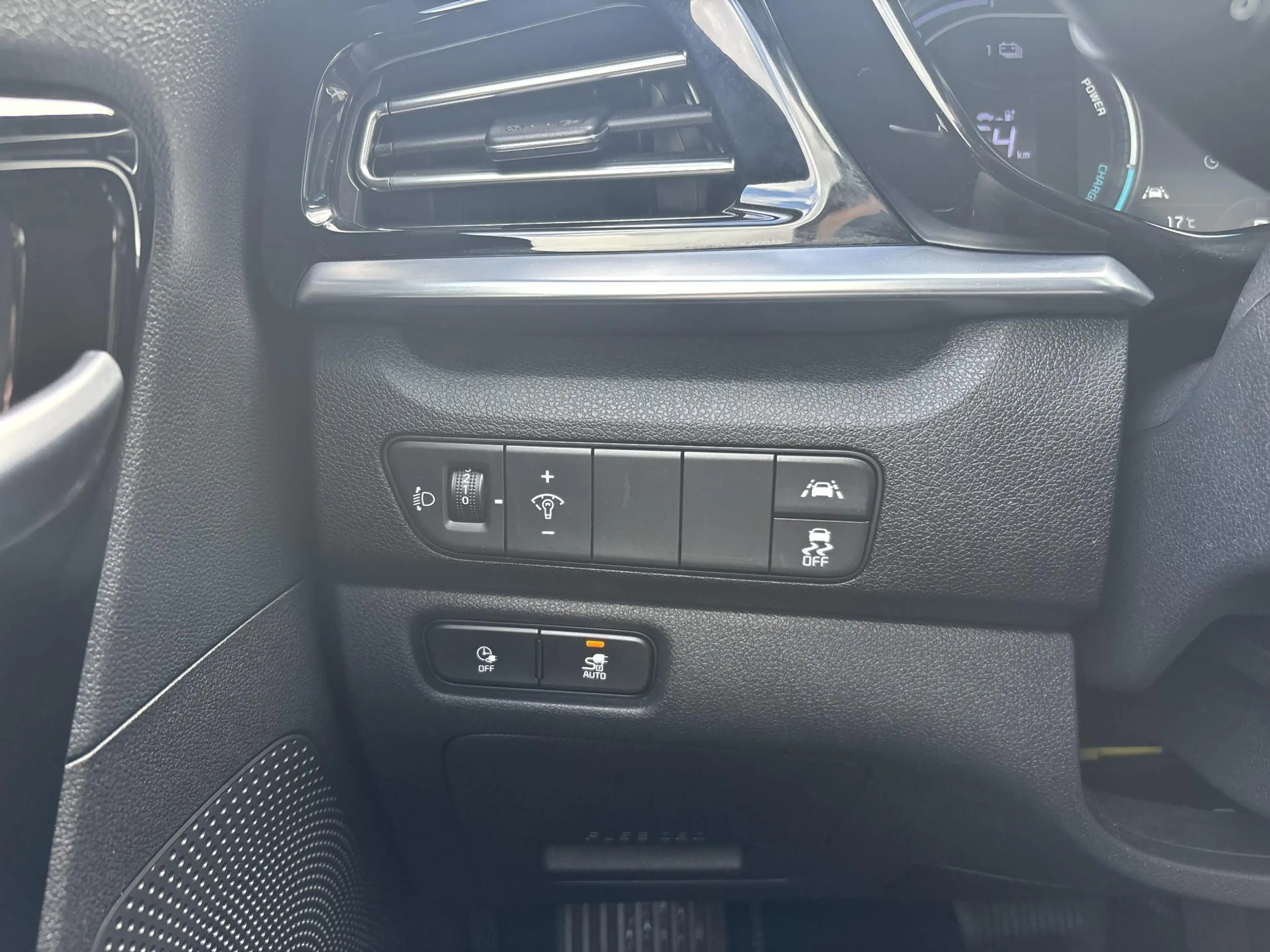 Kia e-Niro DynamicPlusLine 64 kWh NW geleverd & onderhouden, — photo 12