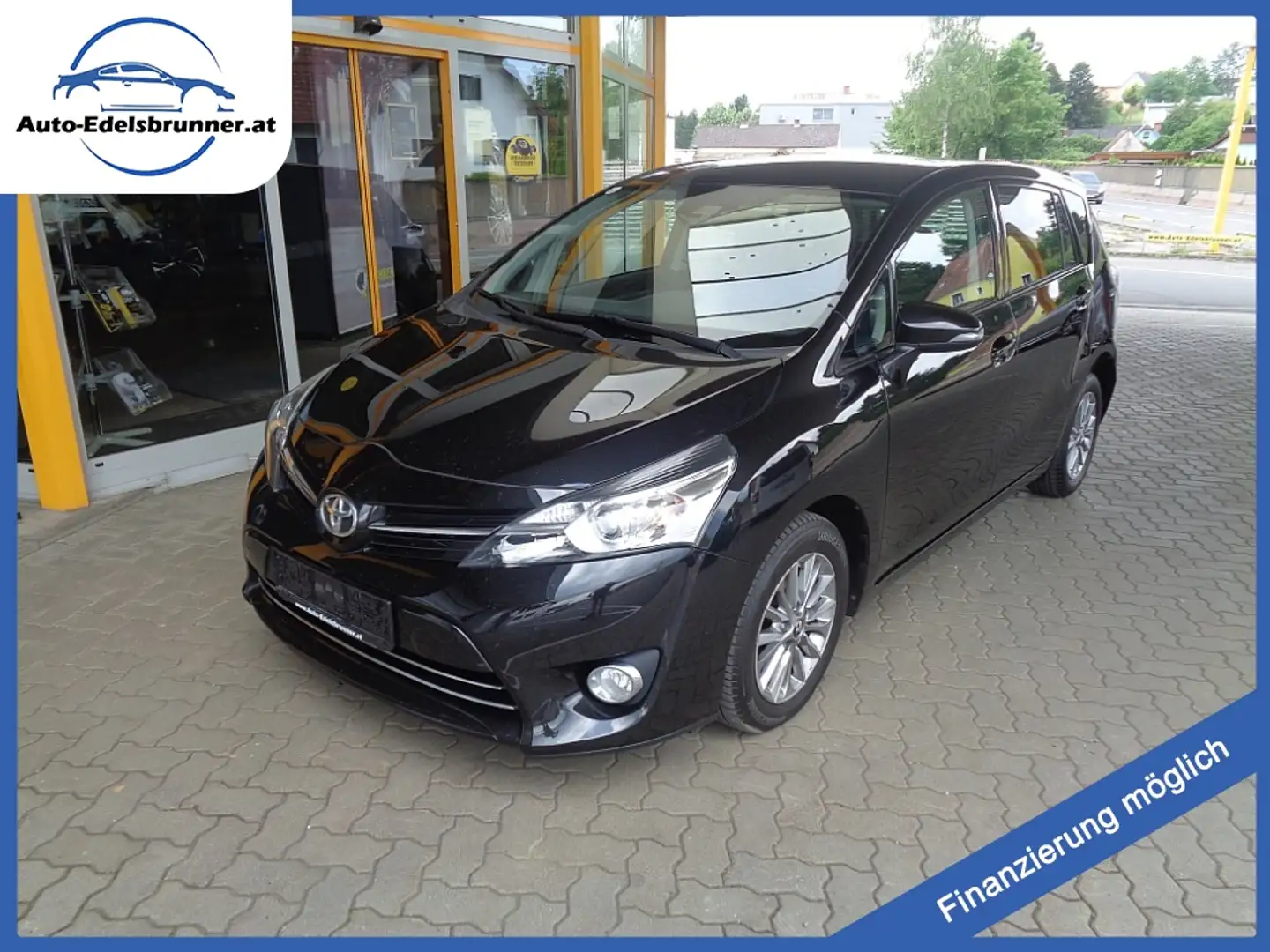 Toyota Verso 1,6 D-4D Edition 45**NAVI*PDC*KAMERA** Zwart - 1