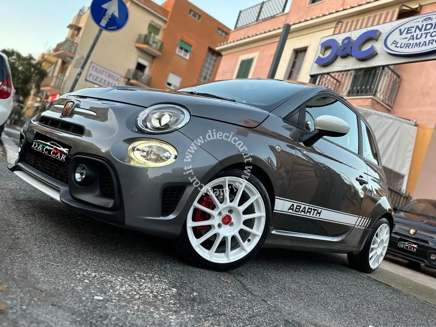 Abarth 595 595 1.4 t-jet Turismo 165cv KONI | RECORD MONZA| Gris - 2