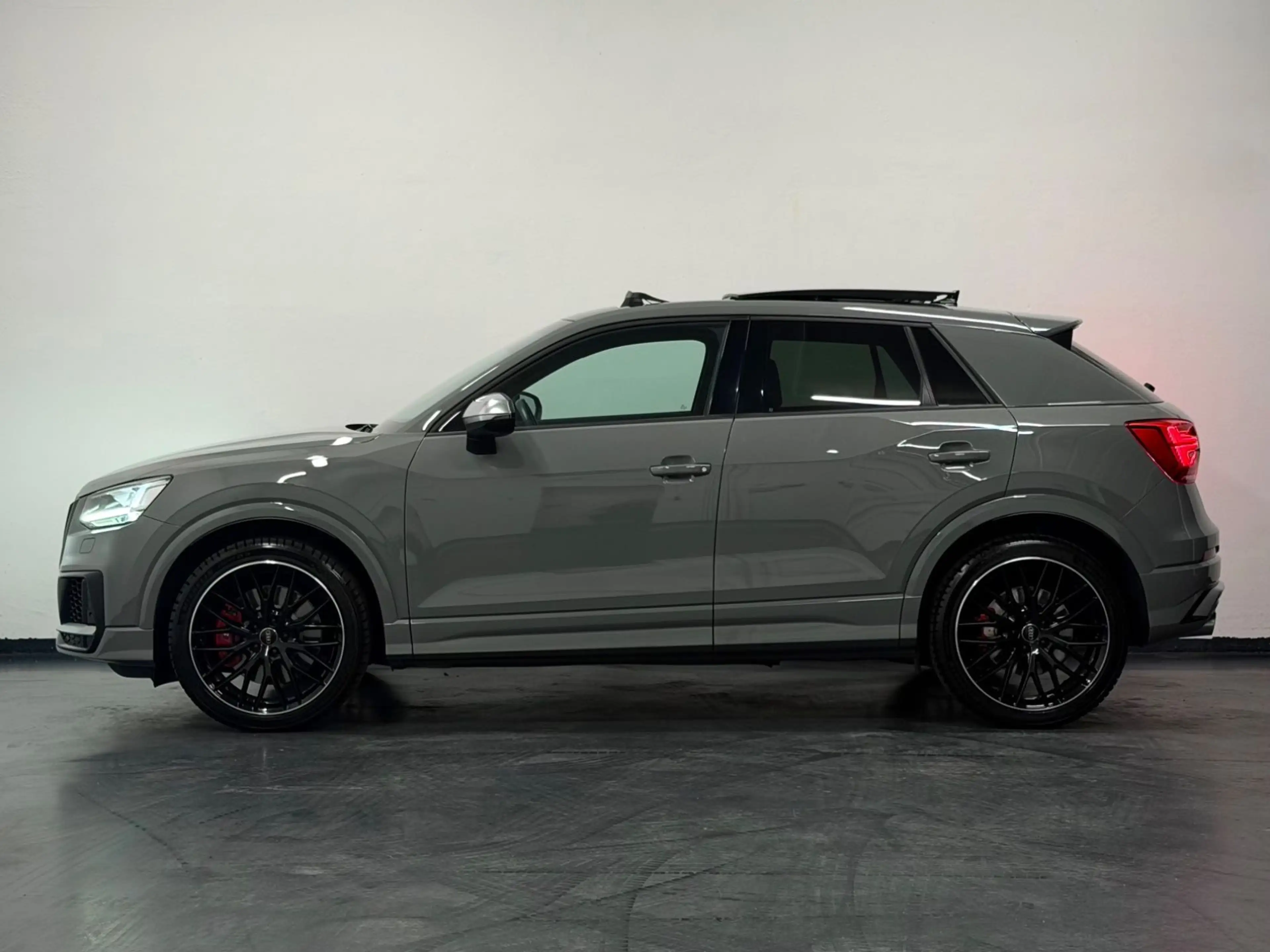 Audi SQ2 2.0 TFSI QUATTRO PANO/VIRTUAL/ACC/B&O/MATRIX — photo 13