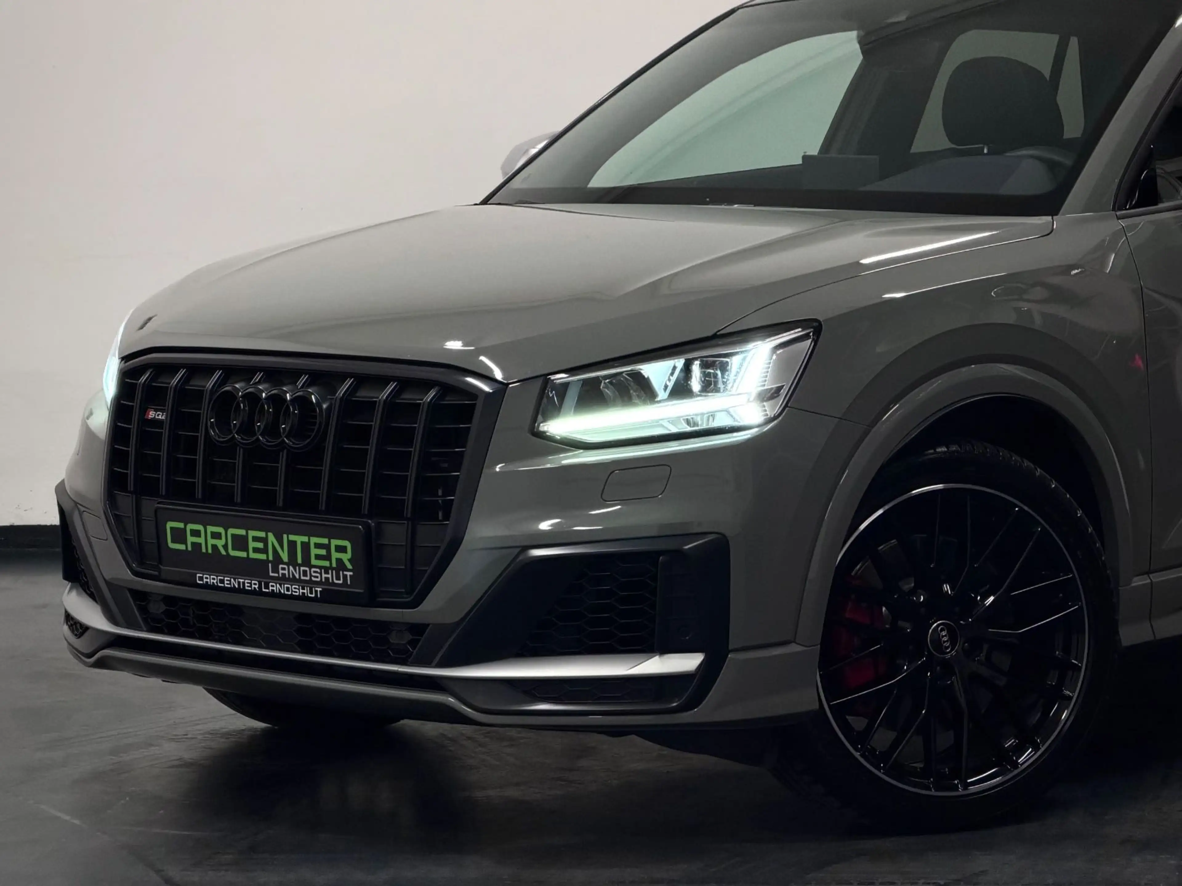 Audi SQ2 2.0 TFSI QUATTRO PANO/VIRTUAL/ACC/B&O/MATRIX — photo 3
