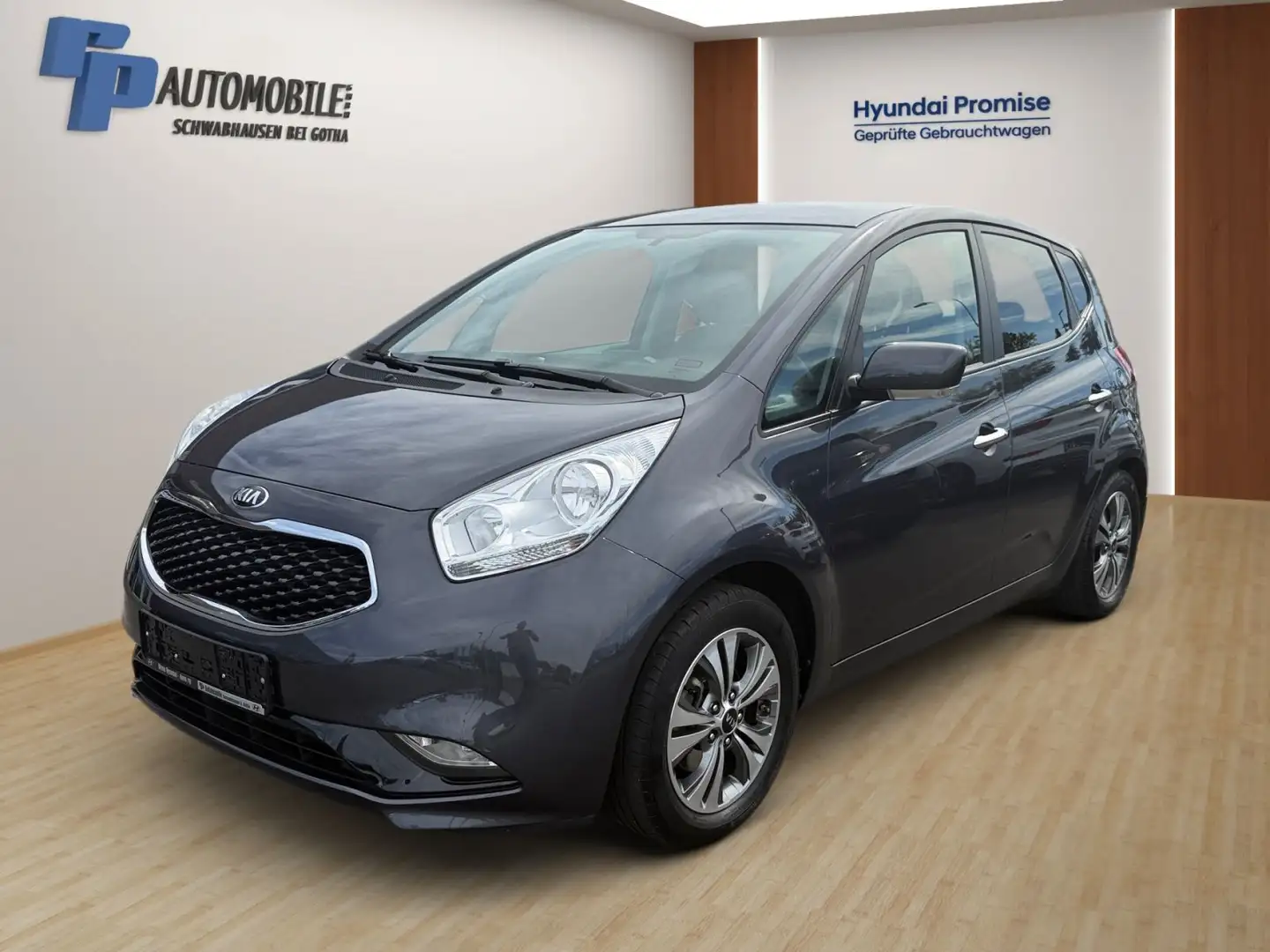 Kia Venga 1.6 CVVT, UEFA Euro 2016 Gris - 1