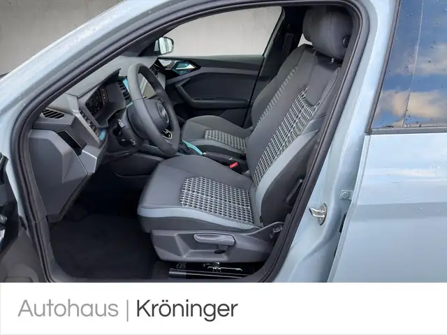 Audi A1 view 7