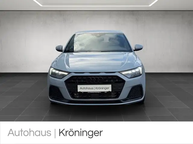 Audi A1 view 5