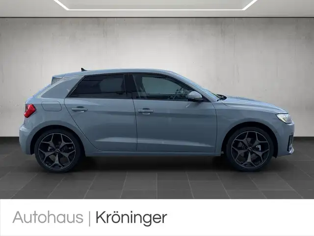 Audi A1 view 4