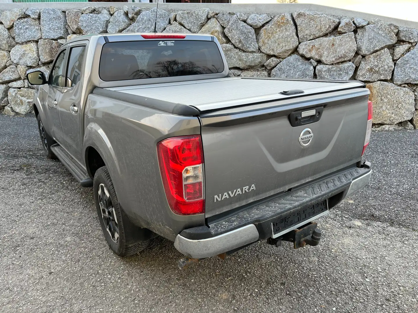 Nissan Navara Grau - 2