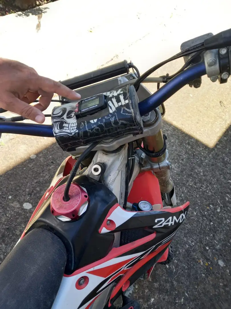 Honda CRF 250 Rojo - 1