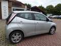 Toyota Aygo (X) 1.0  Automatik Klima Faltdach Ezüst - thumbnail 4
