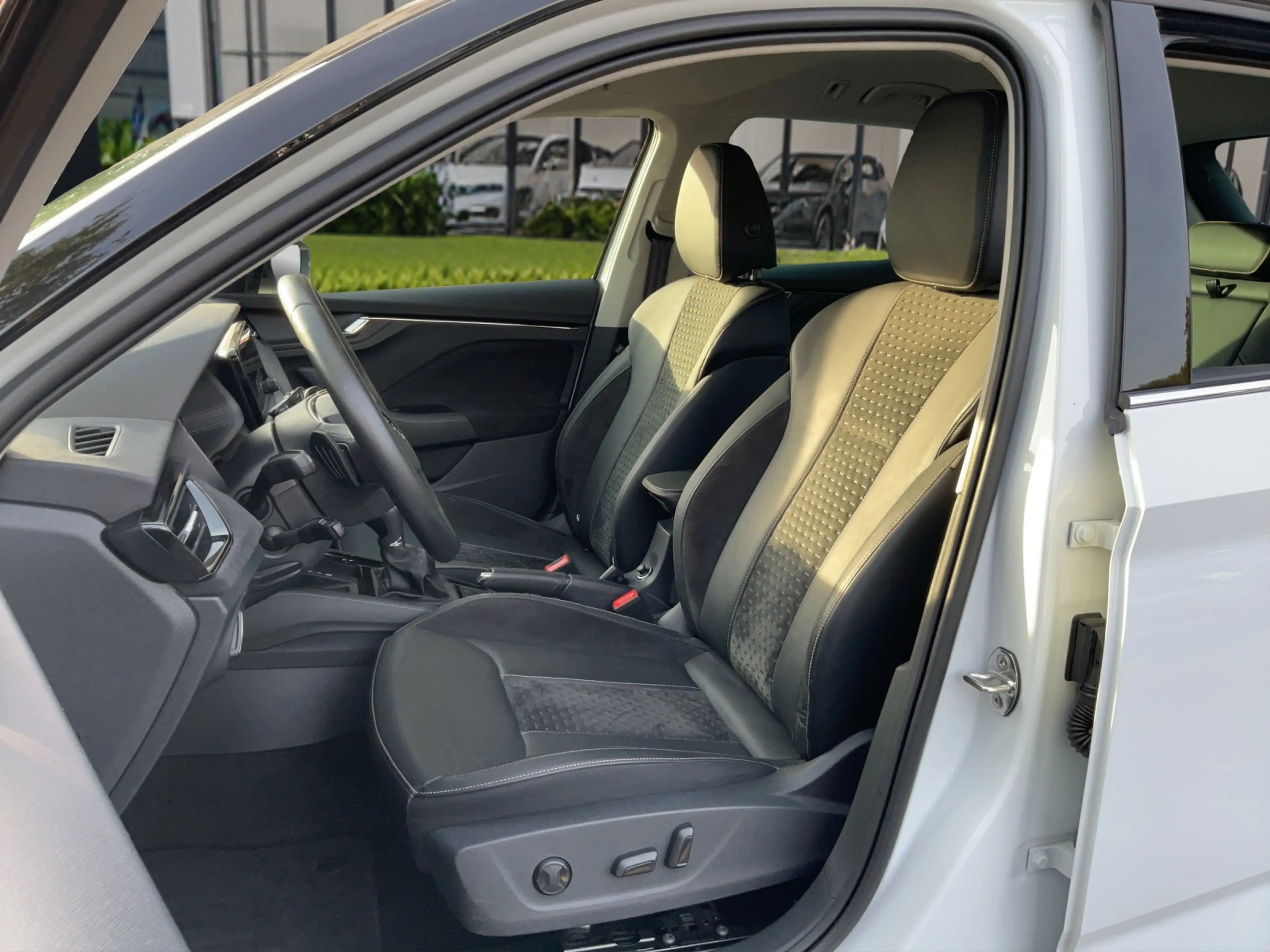 Skoda Kamiq 1.5 TSI DSG Selection — photo 6