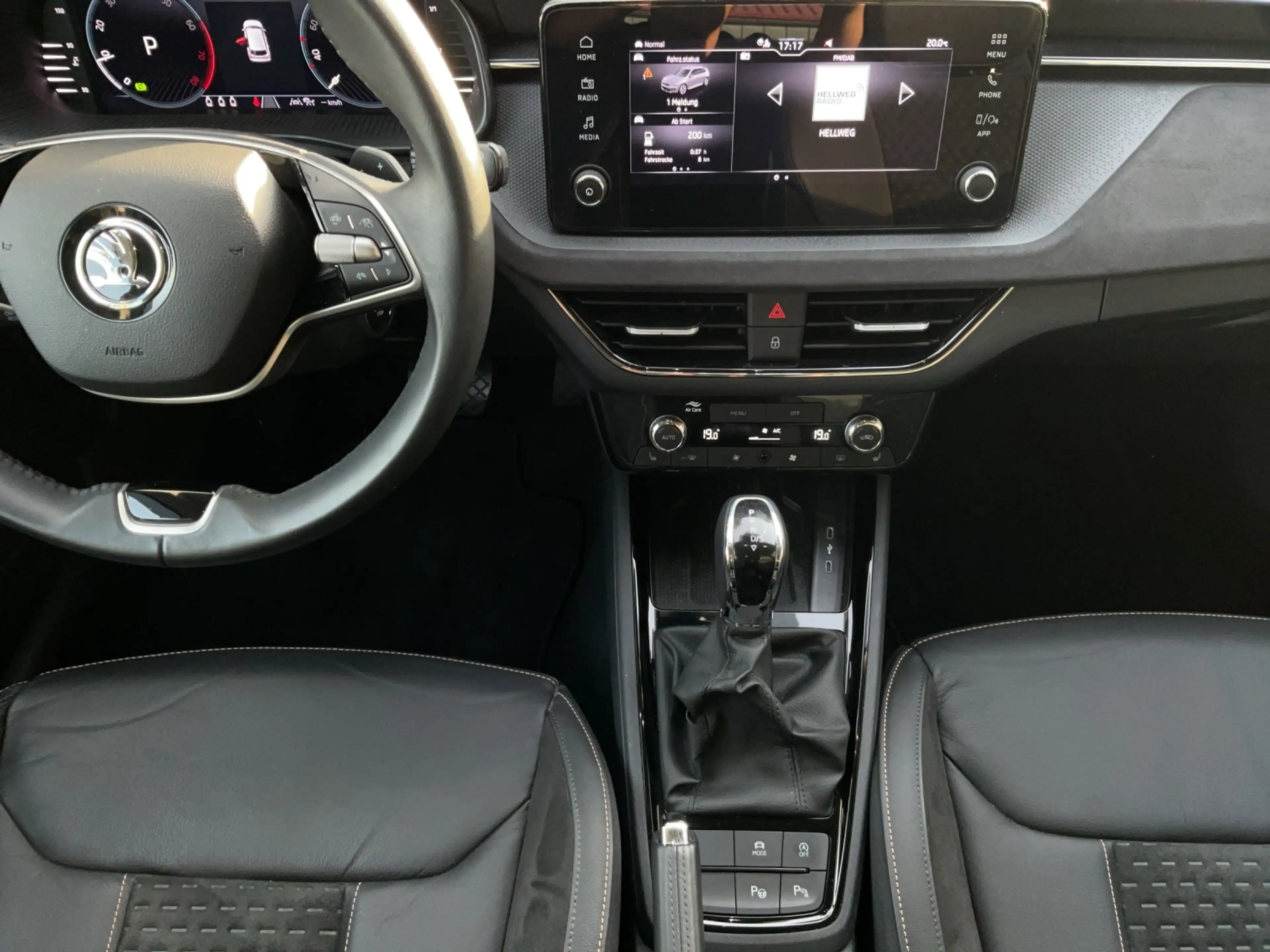 Skoda Kamiq 1.5 TSI DSG Selection — photo 17