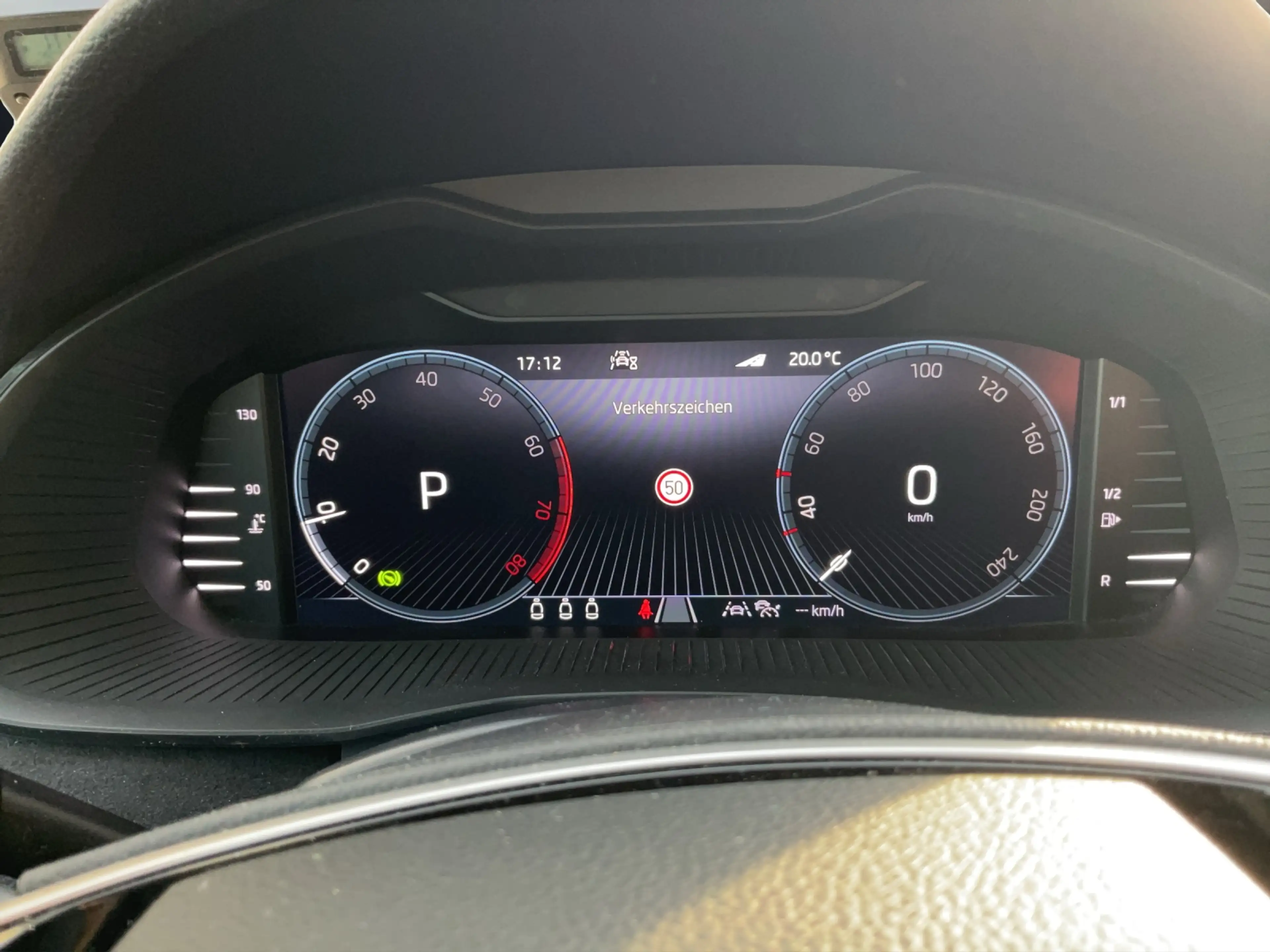 Skoda Kamiq 1.5 TSI DSG Selection — photo 12