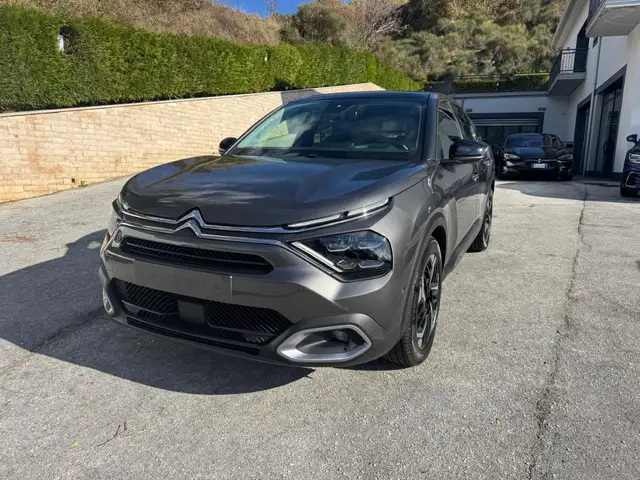 Citroen C4 PureTech 130 S&S Shine