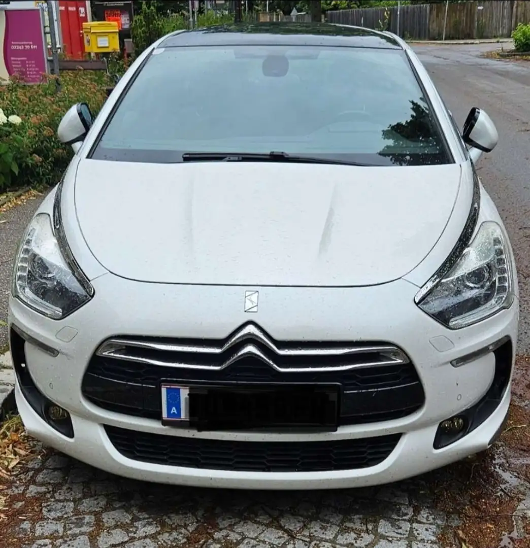 Citroen DS5 THP 200 So Chic Weiß - 2