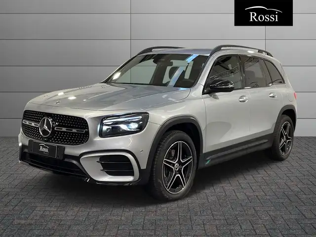 Mercedes-Benz GLB 180 d Automatic