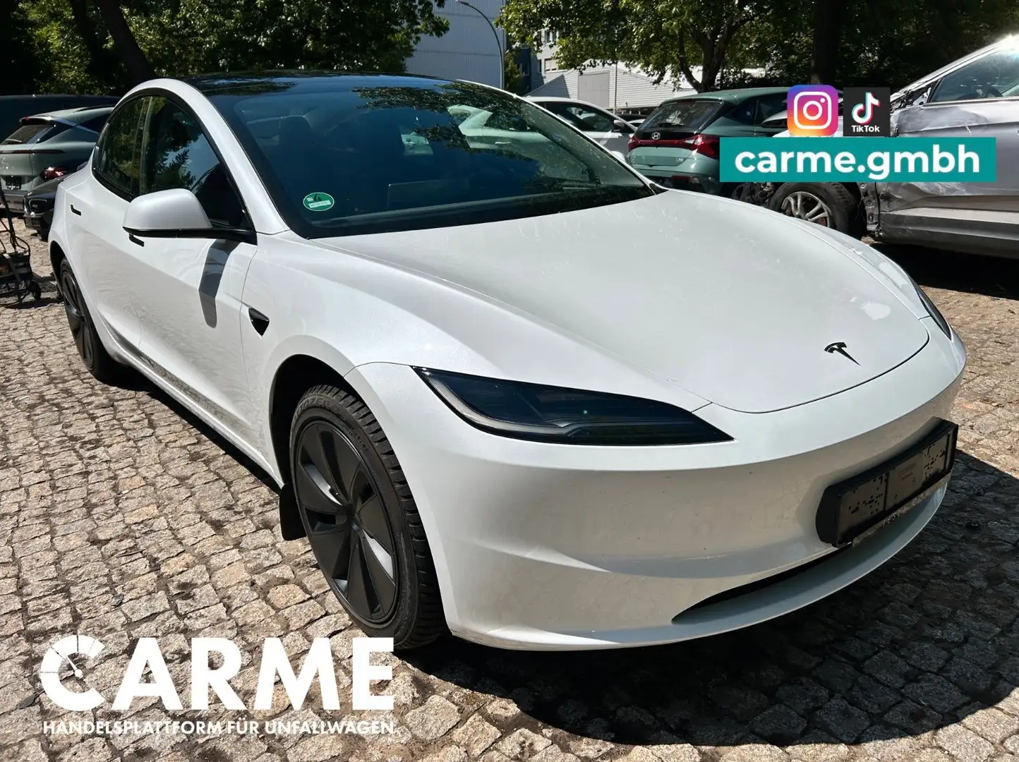 Tesla Model 3 Basis RWD Weiß - 1