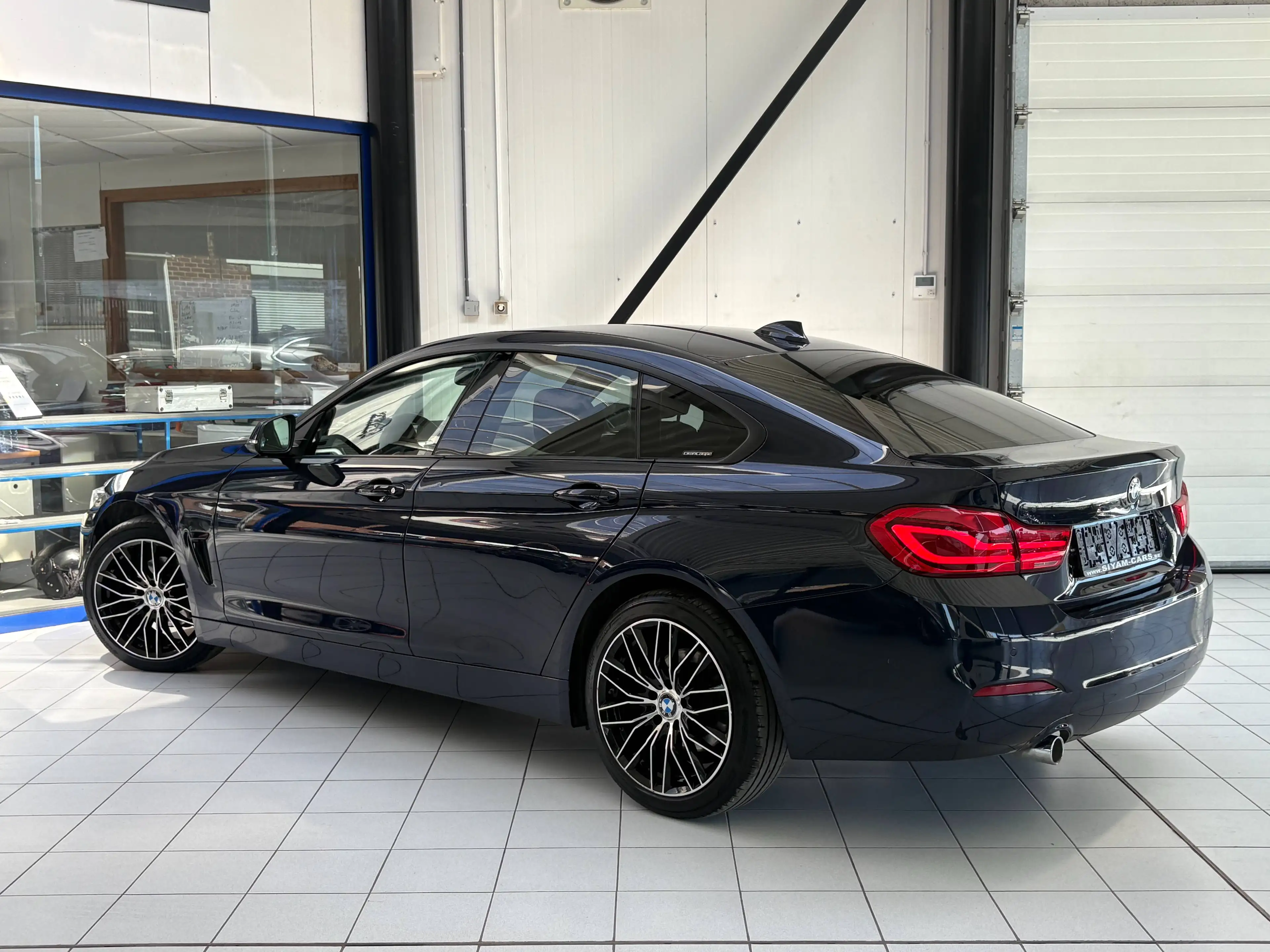 BMW 418 Gran Coupé 418iA *SPORT * XENON * GPS * PDC * JANTES * — photo 3