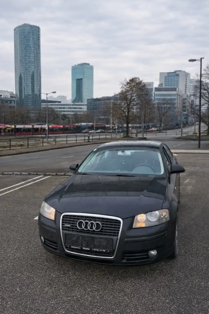 Audi A3 1.9 TDI quattro S Line - 1