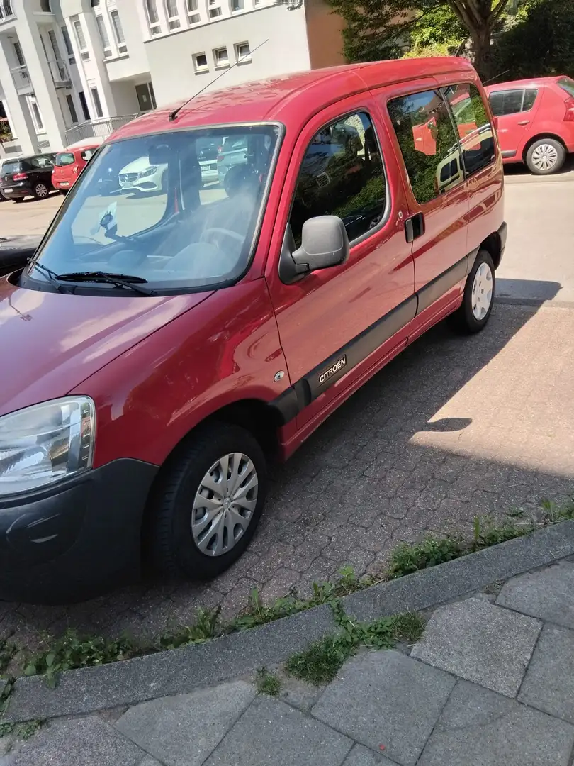Citroen Berlingo HDi 75 First Kombi Rot - 2