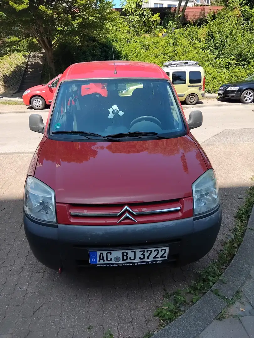 Citroen Berlingo HDi 75 First Kombi Rot - 1