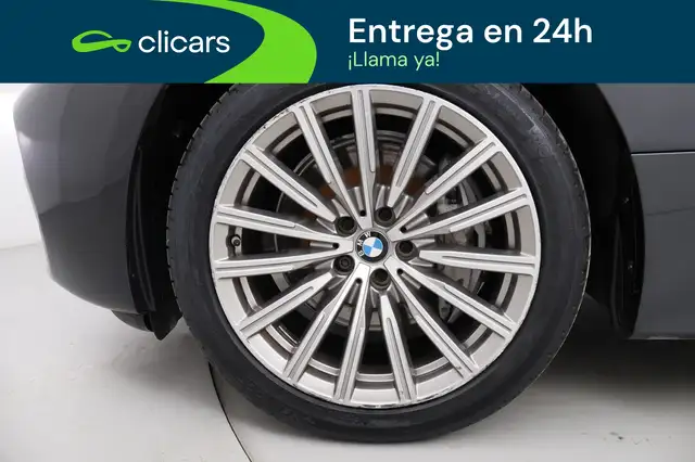 BMW 6 Series view 11
