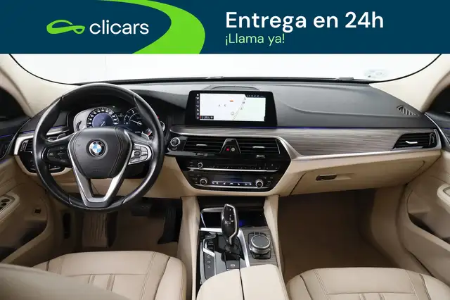 BMW 6 Series view 13