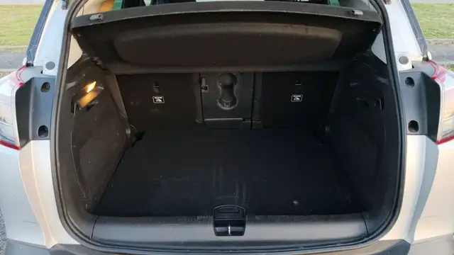 Opel Crossland X view 14