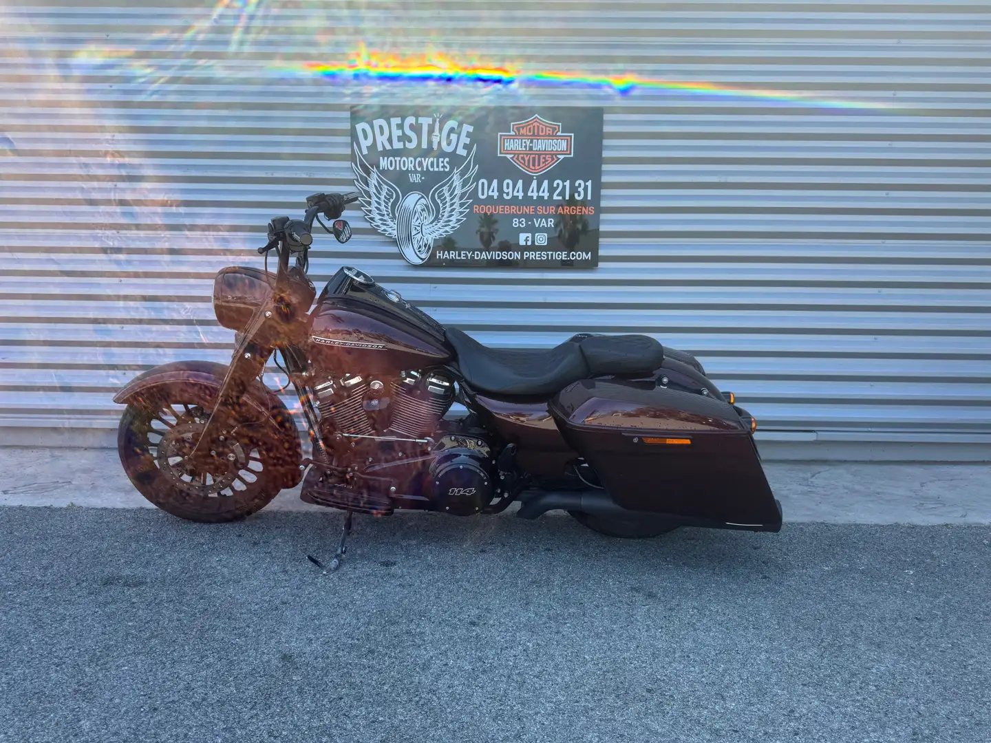 Harley-Davidson Road King Rouge - 1