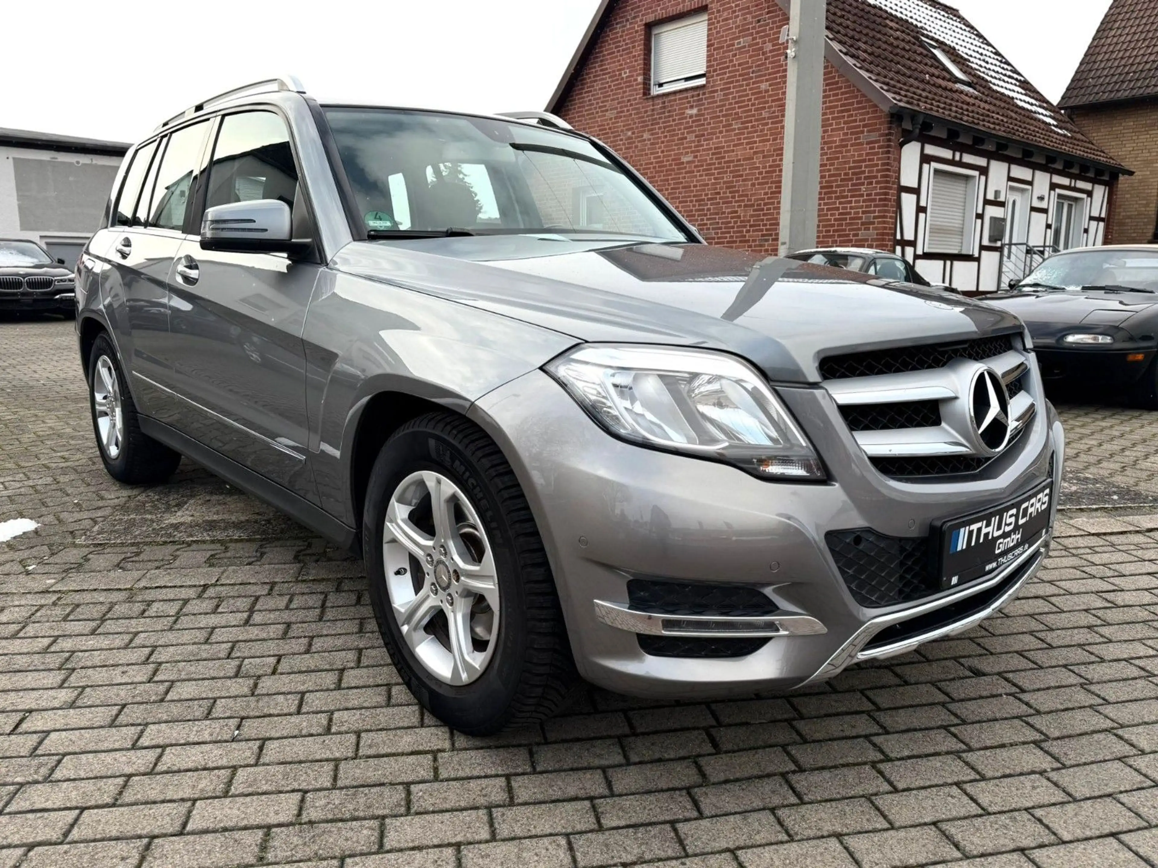 Mercedes-Benz GLK 200 E-Hecklappe/SHZ*Parktronic*Navi — photo 3