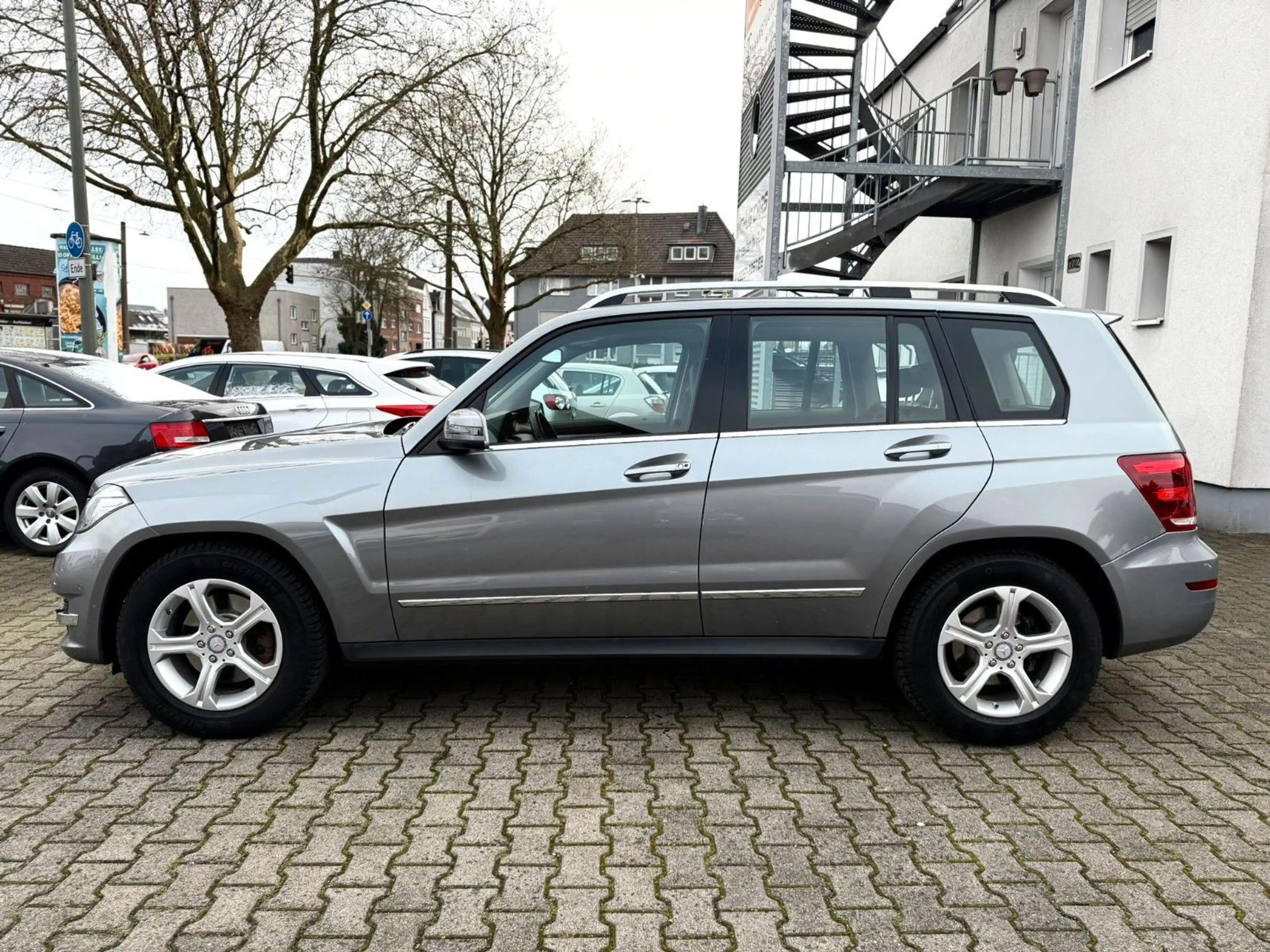 Mercedes-Benz GLK 200 E-Hecklappe/SHZ*Parktronic*Navi — photo 8