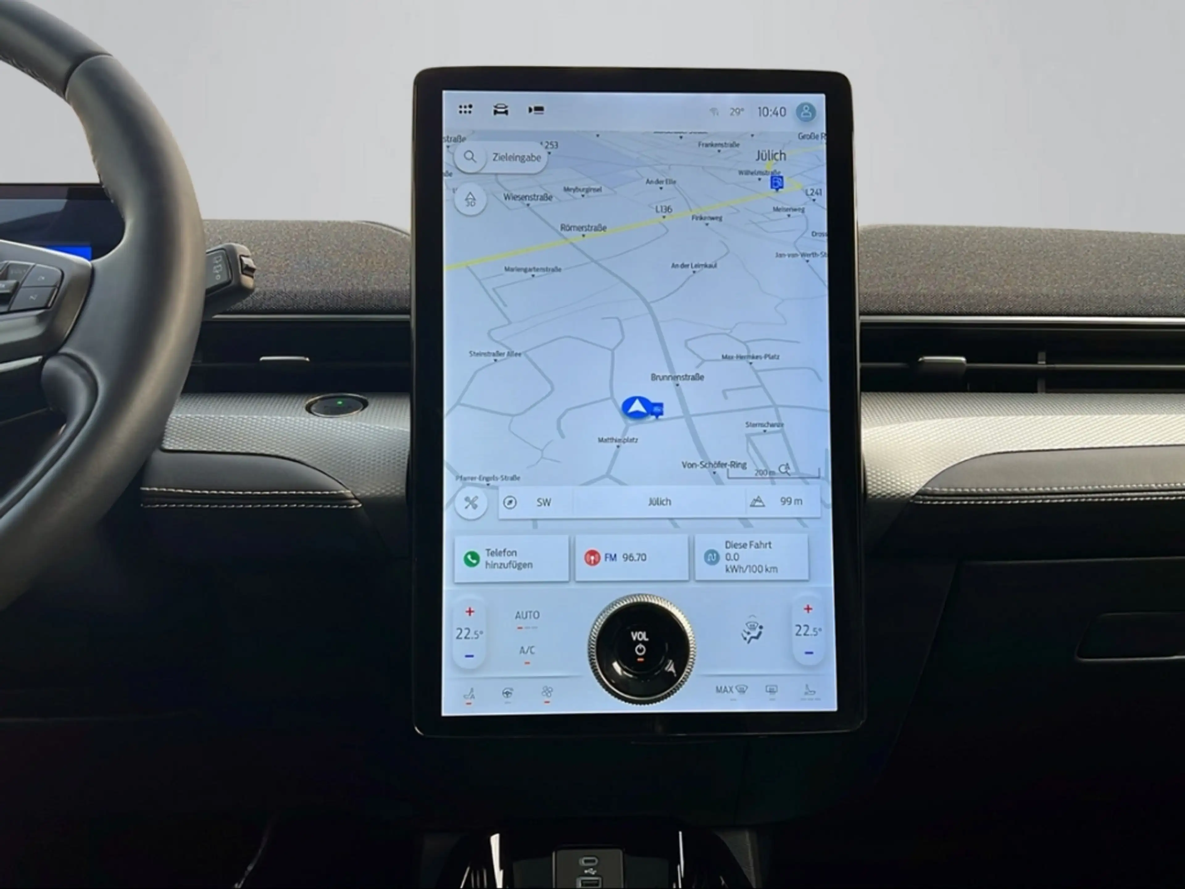 Ford Mustang Mach-E Pano Navi Digitales Cockpit Memory Sitze LED ACC M — photo 11