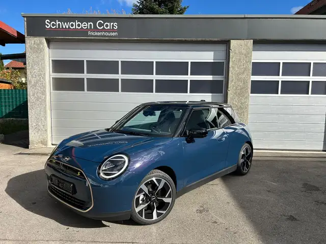 Mini Cooper SE FAVOURED XL HUD H&K ACC Pano Kamera